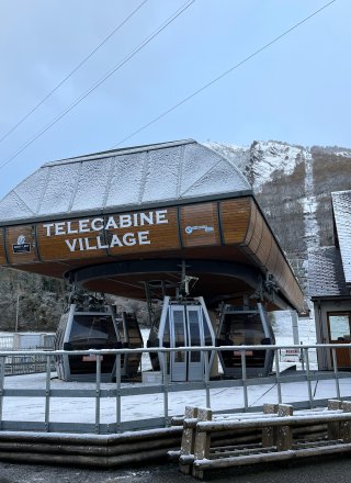 télécabine village